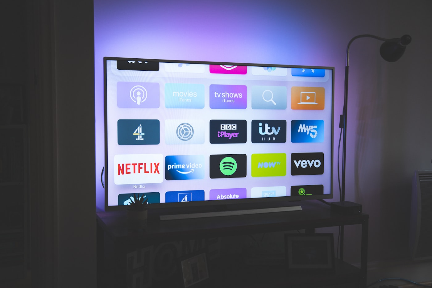 تلویزیون ۶۵ اینچ الجی OLED
